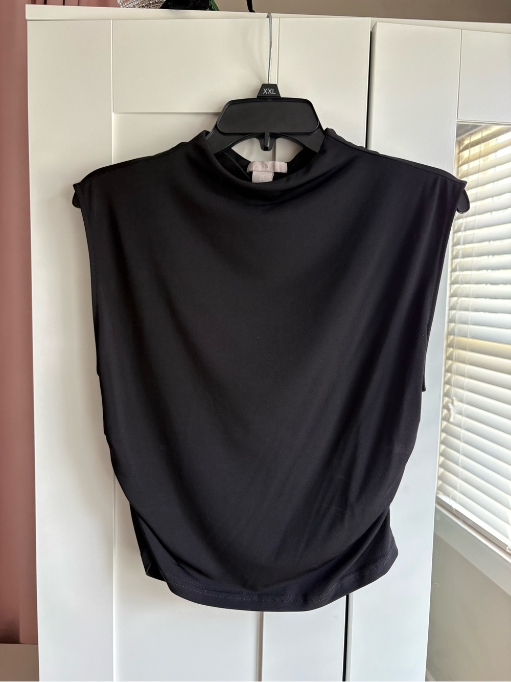H&M Black Sleeveless Mock Neck Tank Top